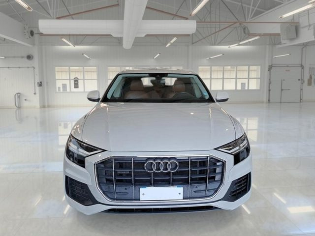 AUDI Q8 usata, con Airbag laterali