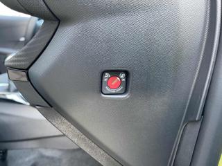 PEUGEOT 208 usata, con MP3
