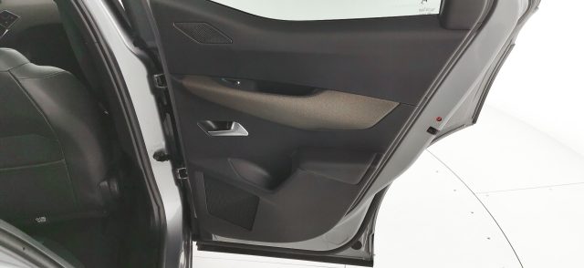 DS AUTOMOBILES DS 3 Crossback usata, con Telecamera per parcheggio assistito