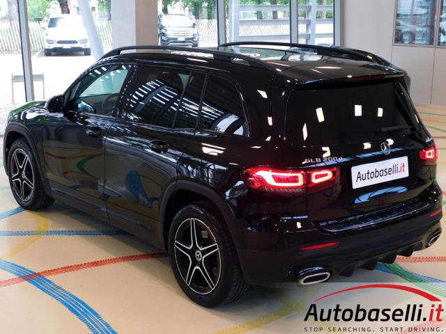 MERCEDES-BENZ GLB 200 usata, con Controllo elettronico della corsia