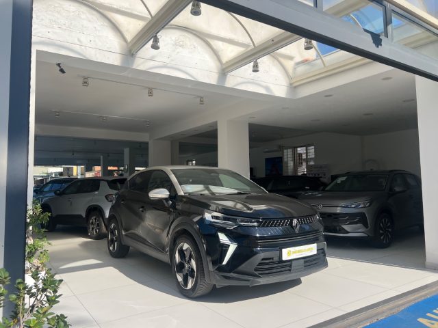 RENAULT Captur usata, con Autoradio