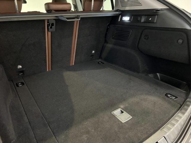 LAND ROVER Discovery Sport usata, con Cruise Control