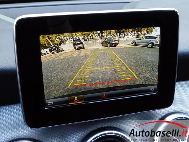 MERCEDES-BENZ CLA 200 usata, con Chiusura centralizzata