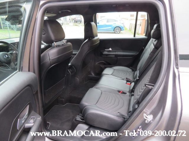 MERCEDES-BENZ GLB 180 usata, con Sedile posteriore sdoppiato
