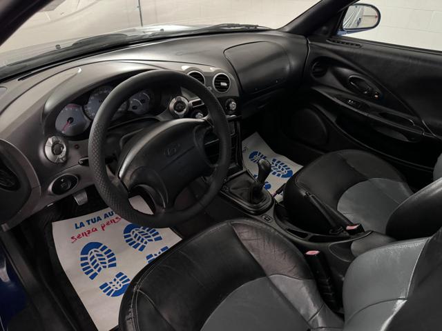 HYUNDAI Coupe usata, con Bracciolo