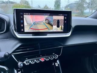 PEUGEOT 2008 usata, con Autoradio