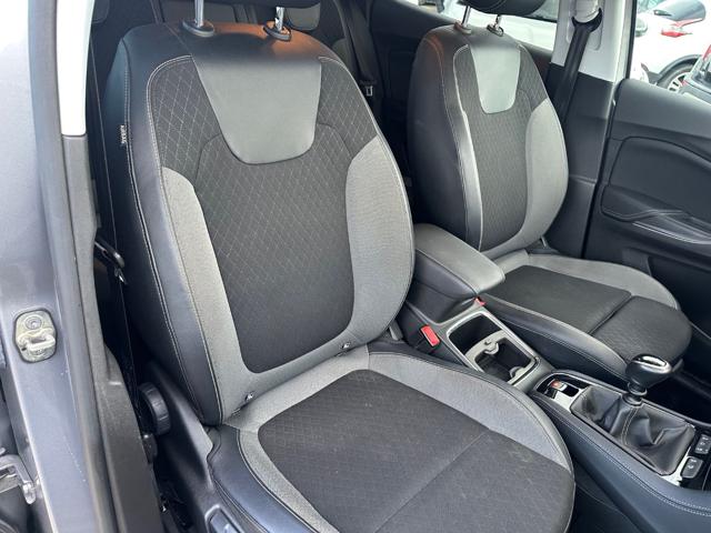 OPEL Grandland X usata, con Isofix