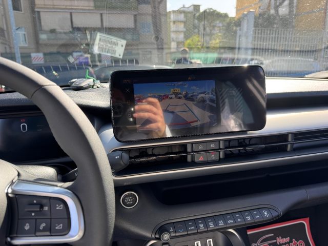 JEEP Avenger usata, con Park Distance Control