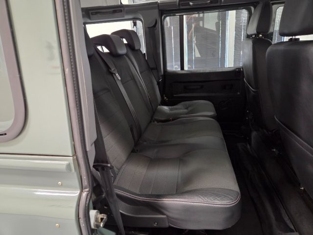 LAND ROVER Defender usata 44