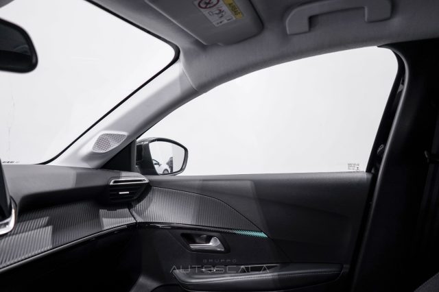 PEUGEOT 208 usata, con Autoradio digitale