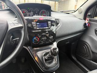 LANCIA Ypsilon usata 39