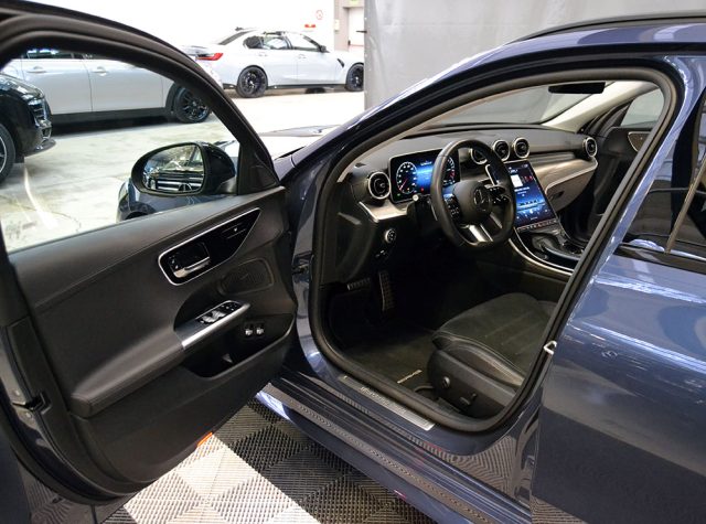 MERCEDES-BENZ C 300 usata, con Airbag