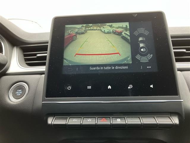 RENAULT Captur usata 13
