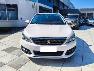 PEUGEOT 308 usata, con Airbag