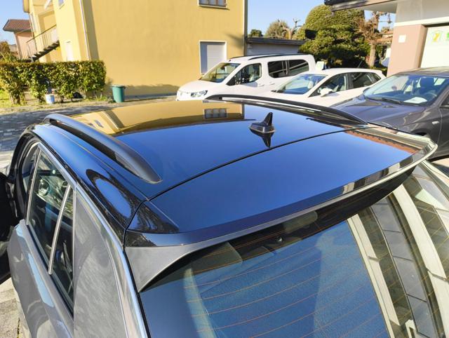 VOLKSWAGEN T-Roc usata, con Controllo automatico clima