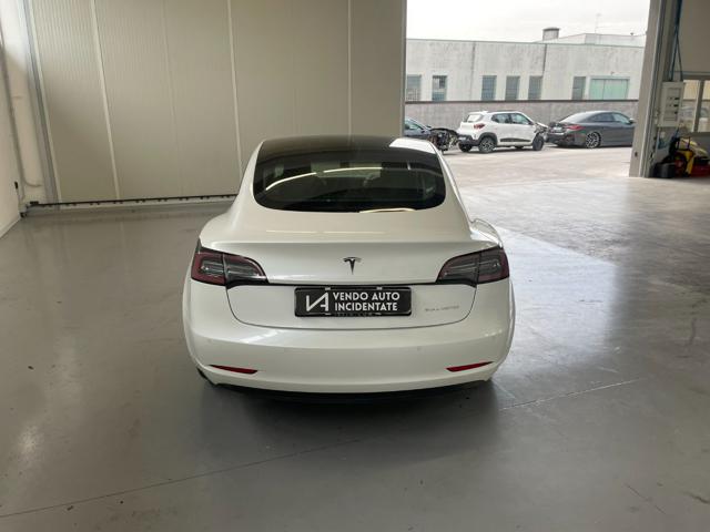 TESLA Model 3 usata, con Autoradio