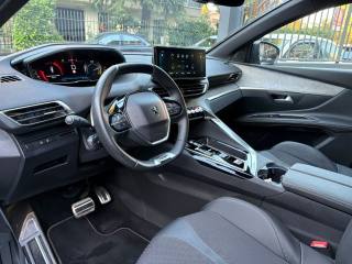 PEUGEOT 5008 usata, con Cerchi in lega