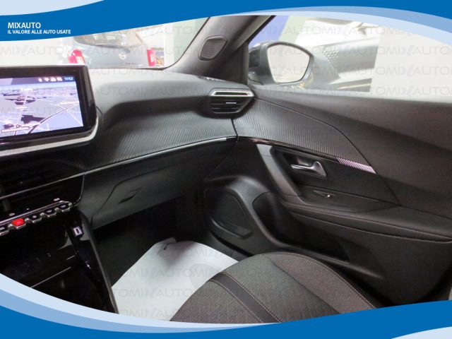 PEUGEOT 2008 usata, con Climatizzatore