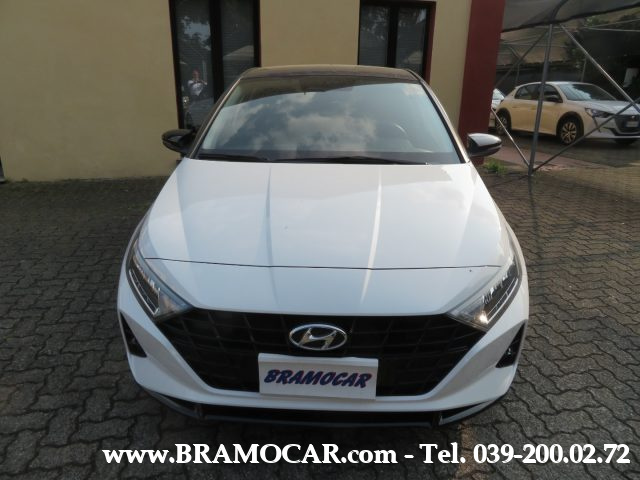HYUNDAI i20 usata, con Airbag laterali