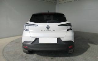 RENAULT Captur usata, con Bracciolo