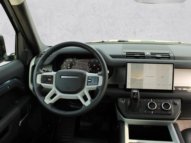 LAND ROVER Defender usata, con Cerchi in lega