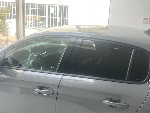 PEUGEOT 208 usata, con Cerchi in lega