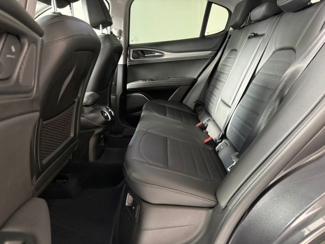 ALFA ROMEO Stelvio usata, con Servosterzo