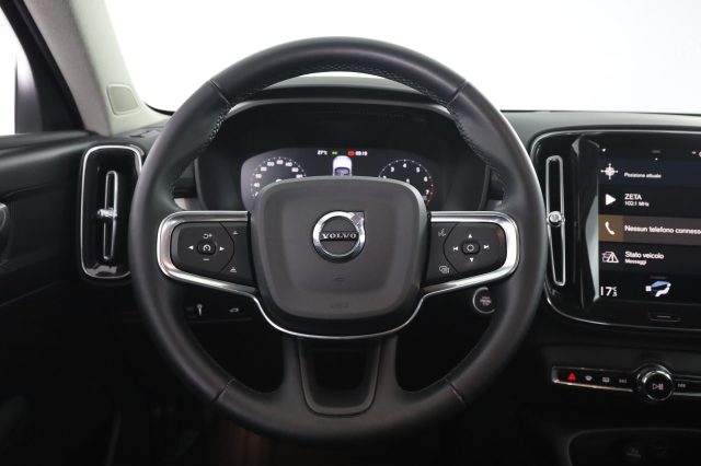 VOLVO XC40 usata 4