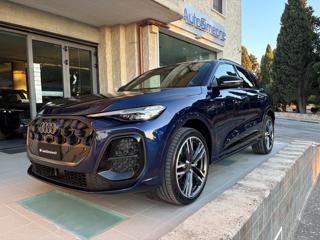 AUDI Q5 TDI 150 kW mHEV+ S tronic quattro S line edition.