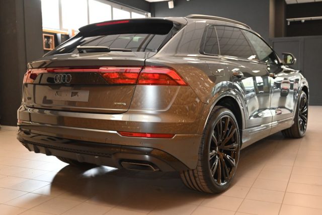 AUDI Q8 usata 89