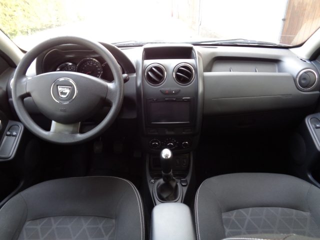 DACIA Duster usata, con Controllo trazione