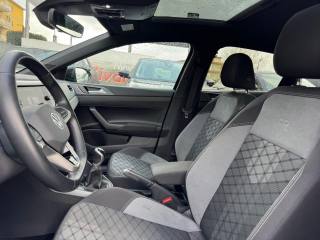 VOLKSWAGEN Taigo usata, con Cruise Control