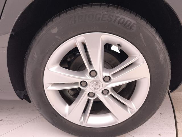 OPEL Insignia usata, con Autoradio digitale