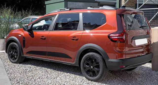 DACIA Jogger usata, con Airbag