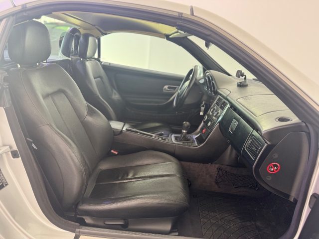 MERCEDES-BENZ SLK 200 usata 13
