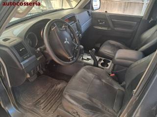 MITSUBISHI Pajero usata, con Controllo automatico clima