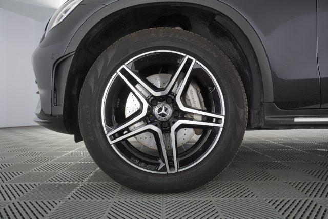 MERCEDES-BENZ GLC 300 usata 10