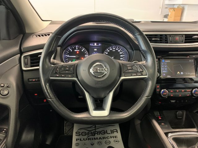 NISSAN Qashqai usata, con Boardcomputer