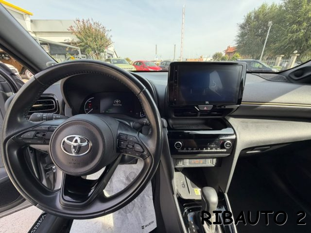 TOYOTA Yaris Cross usata, con ESP