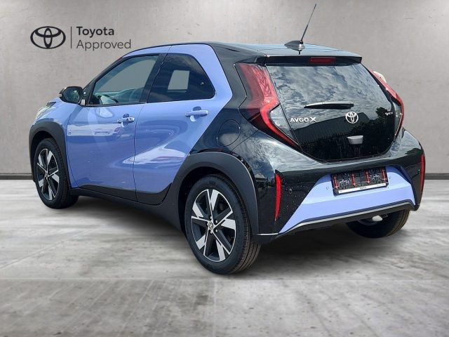 TOYOTA Aygo X usata, con Autoradio