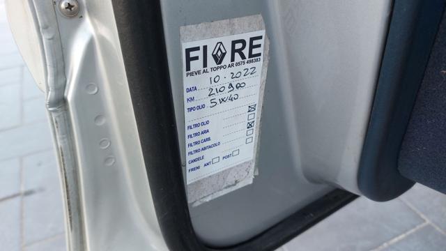 MERCEDES-BENZ E 200 usata, con Chiusura centralizzata telecomandata