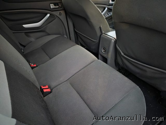 FORD Kuga usata, con Servosterzo