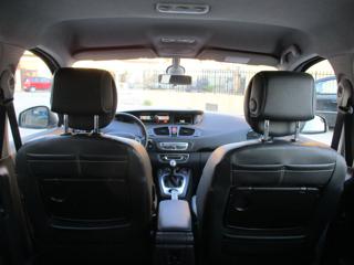 RENAULT Scenic usata 23