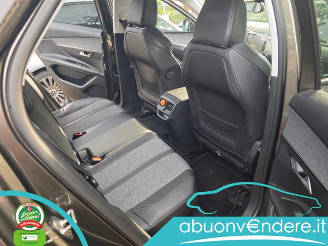 PEUGEOT 3008 usata, con Controllo automatico clima