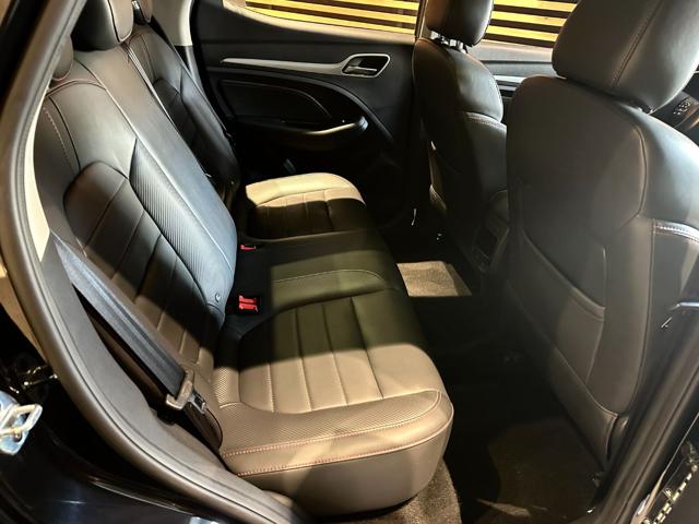 MG ZS usata, con USB