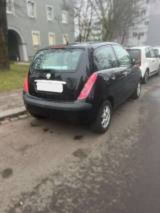 LANCIA Ypsilon usata, con Autoradio