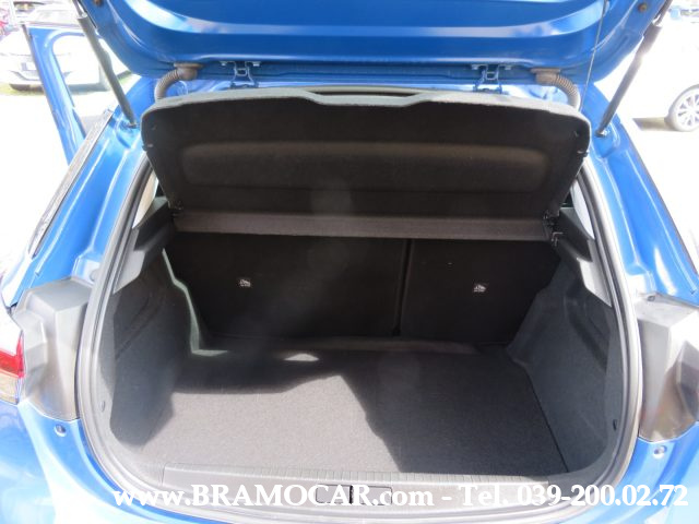 OPEL Corsa usata, con Autoradio digitale