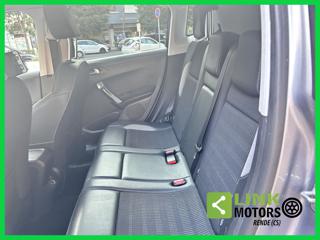 PEUGEOT 2008 usata, con Autoradio digitale
