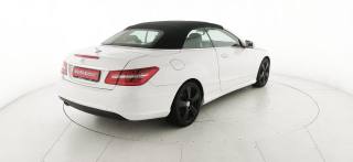 MERCEDES-BENZ E 220 usata 53
