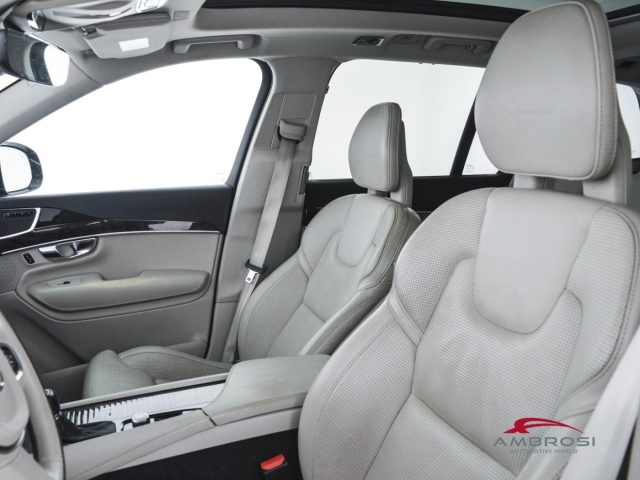 VOLVO XC90 usata 8